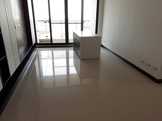 �s����������βM��